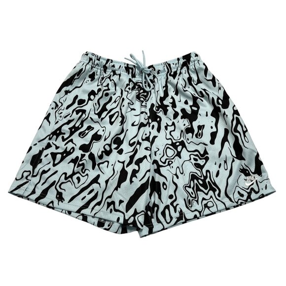 Nike Club Mesh Shorts in Light Blue - Picture 1 of 5